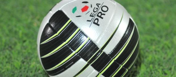 Confusione in una società di Lega Pro. Confusione in una società di Lega Pro.