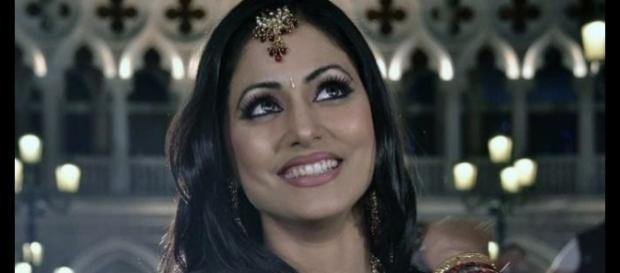 Hina Khan's exit related to Shivangi Joshi? (Image source: Wikimedia Commons) Hina Khan's exit related to Shivangi Joshi? (Image source: Wikimedia Commons)