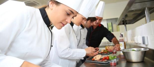 La Fundación Universitaria Cafam permite a grandes y pequeños ... - pulzo.com La Fundación Universitaria Cafam permite a grandes y pequeños ... - pulzo.com