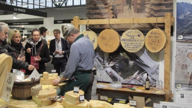 Gourmarte - I più grandi chef e i migliori produttori delle eccellenze enogastronomiche a Bergamo dal 26 al 28 novembre.