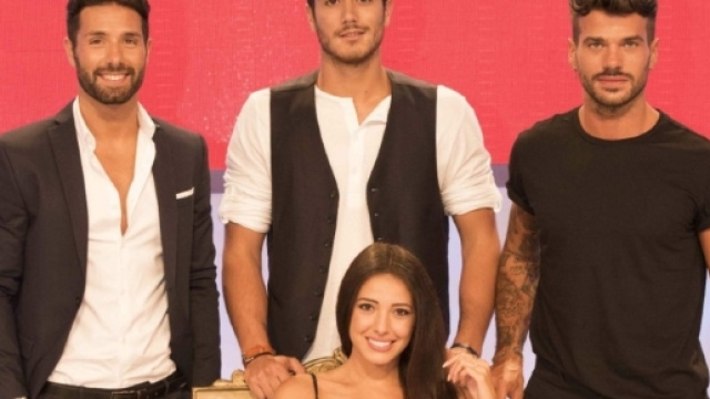 Trono classico, verso la scelta.