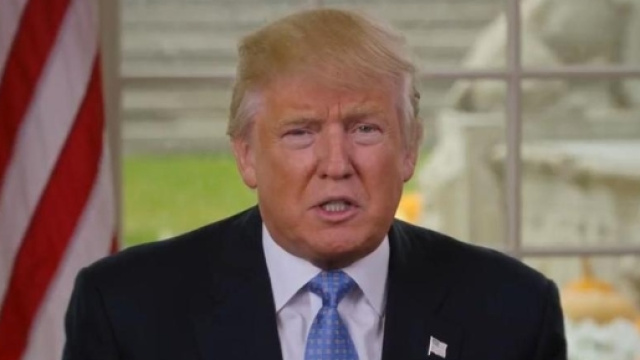 Trump invia il suo messaggio per il Giorno del Ringraziamento