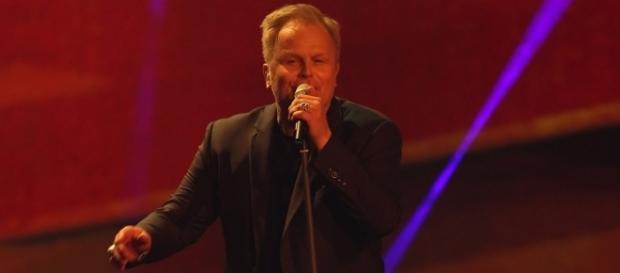 Foto: Herbert Grönemeyer at 214. Wetten, dass.. ? show in Graz, 8. Nov. 2014 / Foto: Kurt Kulac - Eigenes Werk, CC BY-SA 3.0 (Wikimedia) Foto: Herbert Grönemeyer at 214. Wetten, dass.. ? show in Graz, 8. Nov. 2014 / Foto: Kurt Kulac - Eigenes Werk, CC BY-SA 3.0 (Wikimedia)