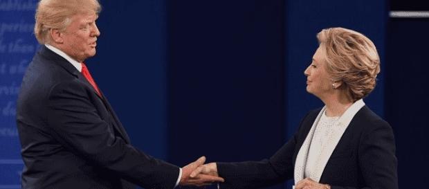 Hillary Clinton a obtenu au moins plus de deux millions de suffrages que son adversaire Hillary Clinton a obtenu au moins plus de deux millions de suffrages que son adversaire