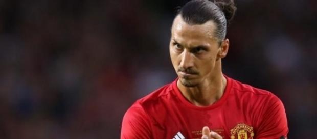 Manchester United de Ibrahimovic corre o risco de ser eliminado Manchester United de Ibrahimovic corre o risco de ser eliminado