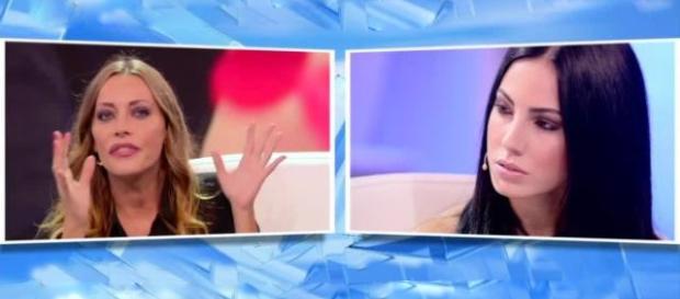 Nuove scintille tra Karina Cascella e Giulia De Lellis a Pomeriggio 5 Nuove scintille tra Karina Cascella e Giulia De Lellis a Pomeriggio 5