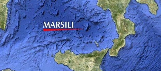 Scossa di Terremoto nell'area del Marsili, ma gli esperti sono più preoccupati per il Vesuvio Scossa di Terremoto nell'area del Marsili, ma gli esperti sono più preoccupati per il Vesuvio