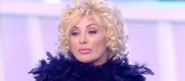 Tina Cipollari: il trono over è il migliore - uominiedonnenews.it Tina Cipollari: il trono over è il migliore - uominiedonnenews.it
