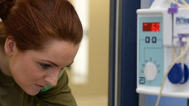 Assunzioni OSS, i concorsi pubblici tra novembre e dicembre 2016.