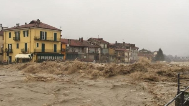 Maltempo chiuse le scuole in tutta la Provincia Aggiornamenti continui sul peggiorare della situazione