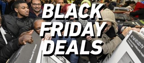 Black Friday Deals: The Best From the Web | Highsnobiety - highsnobiety.com