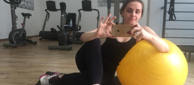 A jornalista Fernanda Cappellesso está bastante focada A jornalista Fernanda Cappellesso está bastante focada
