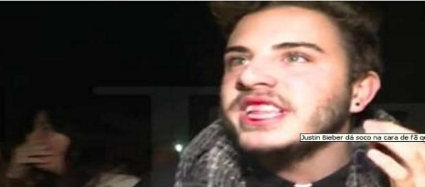 Fã diz estar decepcionado, mas ainda gosta de Bieber Fã diz estar decepcionado, mas ainda gosta de Bieber