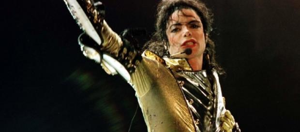 Michael Jackson bleibt Topverdiener unter den toten Stars ... - webdigital.hu Michael Jackson bleibt Topverdiener unter den toten Stars ... - webdigital.hu