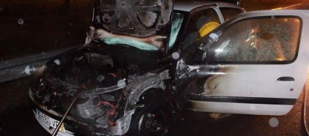 O carro de Ruben Boa Nova começou a arder na estrada. O carro de Ruben Boa Nova começou a arder na estrada.