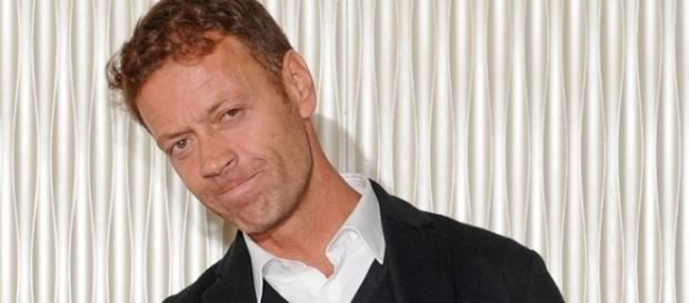 Rocco Siffredi ha smentito di aver consumato un rapporto intimo in un locale ligure Rocco Siffredi ha smentito di aver consumato un rapporto intimo in un locale ligure