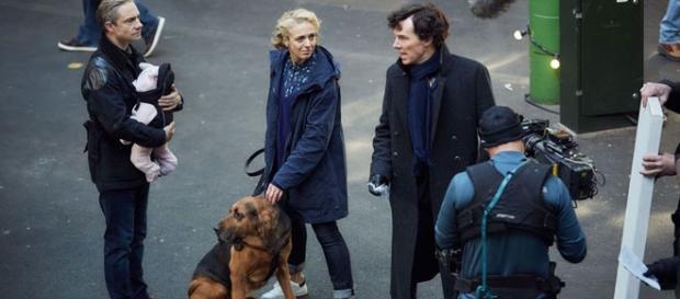 Sherlock y las nueva adiciones de la familia Watson Sherlock y las nueva adiciones de la familia Watson