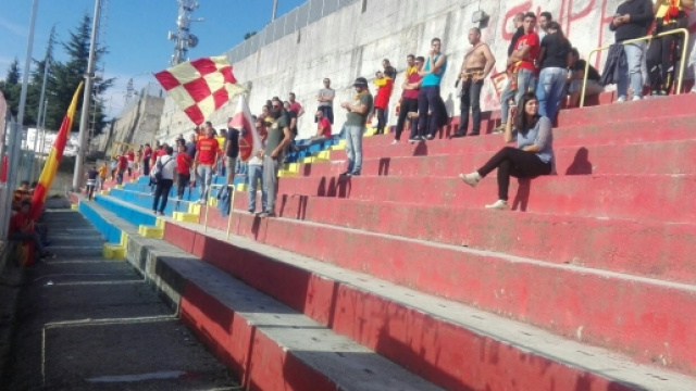 Tifosi del Lecce in trasferta.