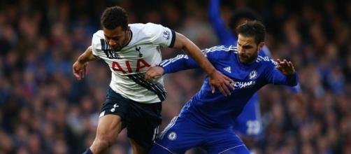 Chelsea 2-2 Tottenham: Eden Hazard seals Premier League glory for ... - dailymail.co.uk