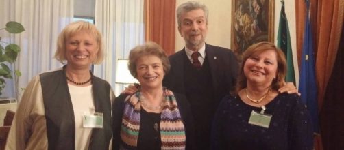 Pensioni, nella foto Francesca Gabutti e Rossella Lo Iacono con Damiano e Gnecchi‎ sulla pagina Fb Opzione Donna - Ultimo trimestre 1957-1958