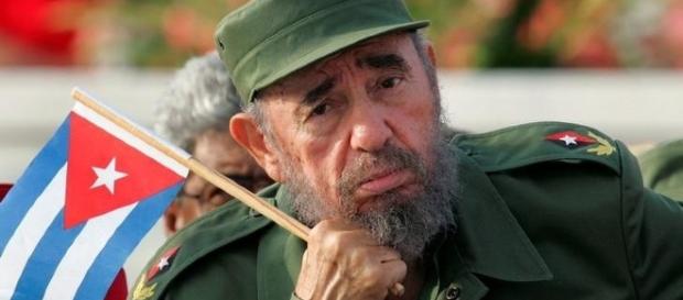 A ilha de Cuba anuncia a morte de Fidel Castro A ilha de Cuba anuncia a morte de Fidel Castro