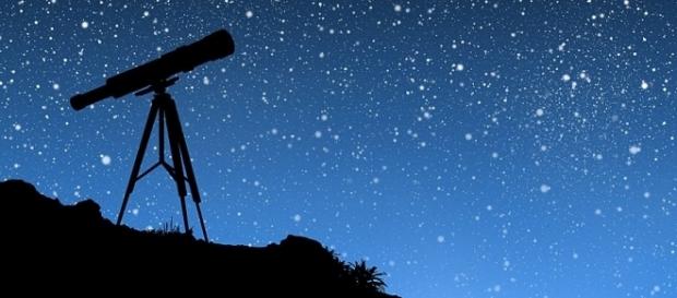 Los telescopios han evolucionado gracias a los avances en la ciencia óptica Los telescopios han evolucionado gracias a los avances en la ciencia óptica