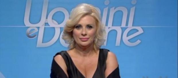 Tina Cipollari, opinionista di Uomini e Donne Tina Cipollari, opinionista di Uomini e Donne