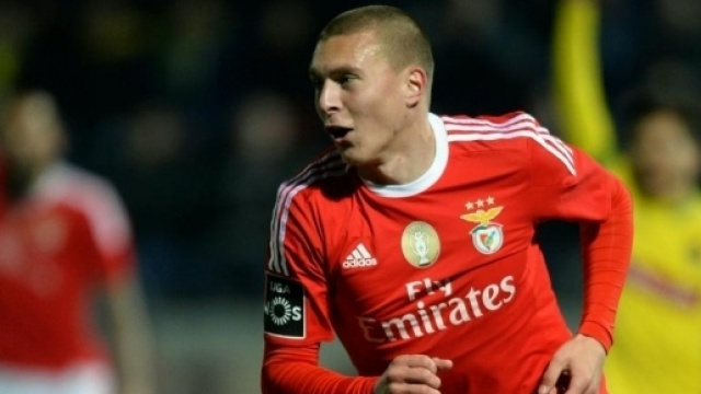 Calciomercato Milan: Fassone e Mirabelli offrono 20 milioni di euro per un difensore.