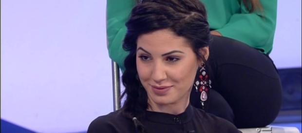 Foto col nipote: Giulia De Lellis aspramente criticata - uominiedonne24.it Foto col nipote: Giulia De Lellis aspramente criticata - uominiedonne24.it
