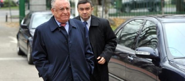 Iliescu ar putea fi arestat în dosarul Revoluției Iliescu ar putea fi arestat în dosarul Revoluției
