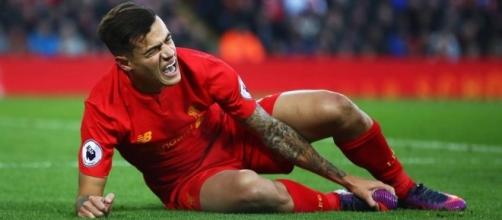 It's falling apart!' - Liverpool fans react to Coutinho injury ... - sportingnews.com