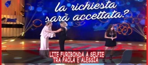 Paola Caruso e Alessia Macari litigano nel programma di Simona Ventura: ecco il vero motivo