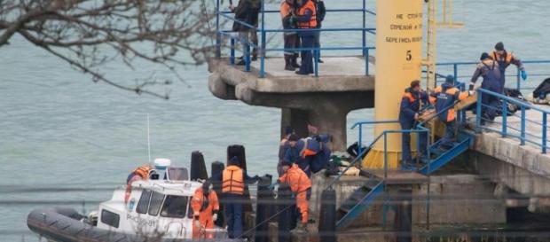 Aereo militare russo precipita nel Mar Nero: 92 morti. Mosca: non ... - lastampa.it Aereo militare russo precipita nel Mar Nero: 92 morti. Mosca: non ... - lastampa.it