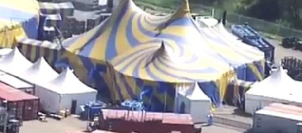 Cirque du Soleil, la caduta terrificante di Lisa Skinner in Australia Cirque du Soleil, la caduta terrificante di Lisa Skinner in Australia
