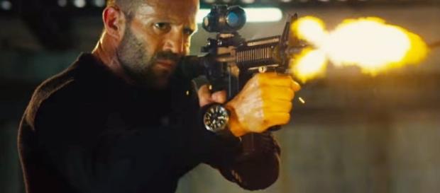 Jason Statham torna nelle sale con il nuovo film "Mechanic: Resurrection" Jason Statham torna nelle sale con il nuovo film "Mechanic: Resurrection"