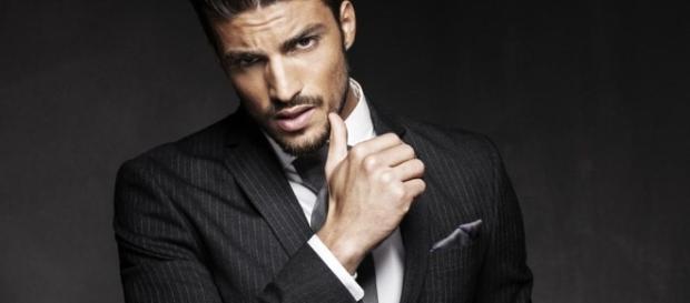 Mariano Di Vaio è diventato papà Mariano Di Vaio è diventato papà