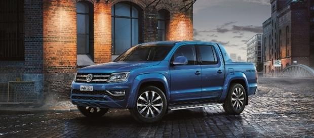 Volkswagen Amarok 2017 traz nova frente e interior totalmente redesenhado Volkswagen Amarok 2017 traz nova frente e interior totalmente redesenhado