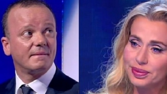 Gigi D'Alessio contro Valeria Marini