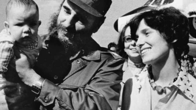 Margaret Trudeau con Fidel Castro e il fratello di Justin Trudeau, Michael.