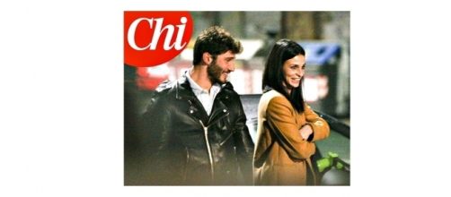 Gossip: Stefano De Martino paparazzato da Chi in dolce compagnia.