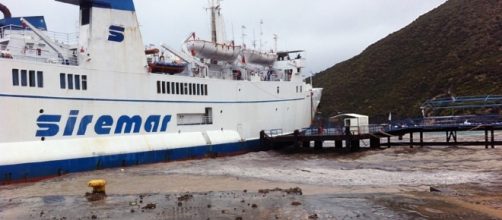 Vulcano, eseguite le riparazioni al porto dopo l'incidente di ieri ... - amnotizie.it