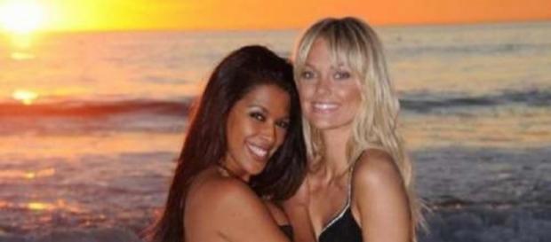 Ayem et Caroline, amies à l'écran mais rivales en coulisses (Hollywood Girls) Ayem et Caroline, amies à l'écran mais rivales en coulisses (Hollywood Girls)