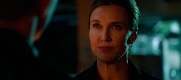 Brenda Strong interpreta Lillian Luthor Brenda Strong interpreta Lillian Luthor