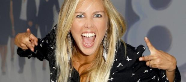 Enora Malagré (#TPMP) : Elle balance sur Caroline Receveur (#DALS) ! Enora Malagré (#TPMP) : Elle balance sur Caroline Receveur (#DALS) !