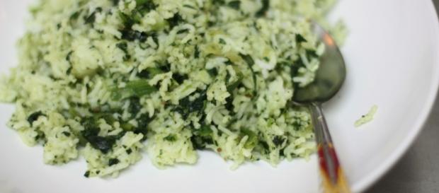Risotto spinaci e nocciole, la ricetta | Fantasie di cucina - fantasiedicucina.it Risotto spinaci e nocciole, la ricetta | Fantasie di cucina - fantasiedicucina.it