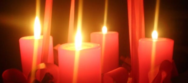 Source: Wikimedia user SolLuna. Free printable Advent wreath crafts Source: Wikimedia user SolLuna. Free printable Advent wreath crafts