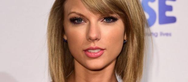 Taylor Swift will now be on Apple Music, after royalties challenge ... - bbc.co.uk Taylor Swift will now be on Apple Music, after royalties challenge ... - bbc.co.uk