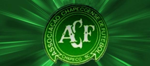 Times brasileiros querem emprestar jogadores, gratuitamente, a Chapecoense Times brasileiros querem emprestar jogadores, gratuitamente, a Chapecoense