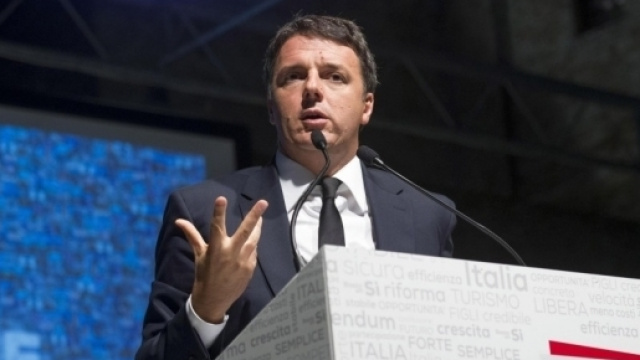 Referendum - Basta un S&igrave;, l'intervento di Renzi a Treviso | l'Unit&agrave; TV - unita.tv
