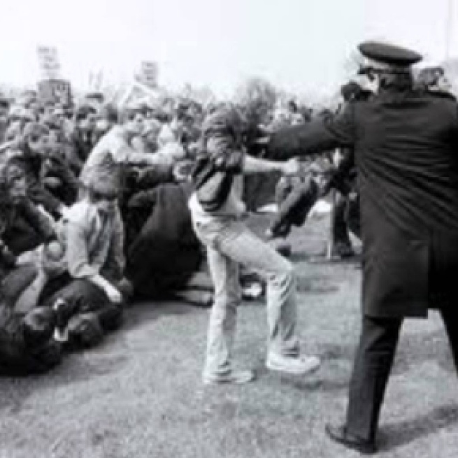 Police and miners clash at the 'Battle of Oregreave.'